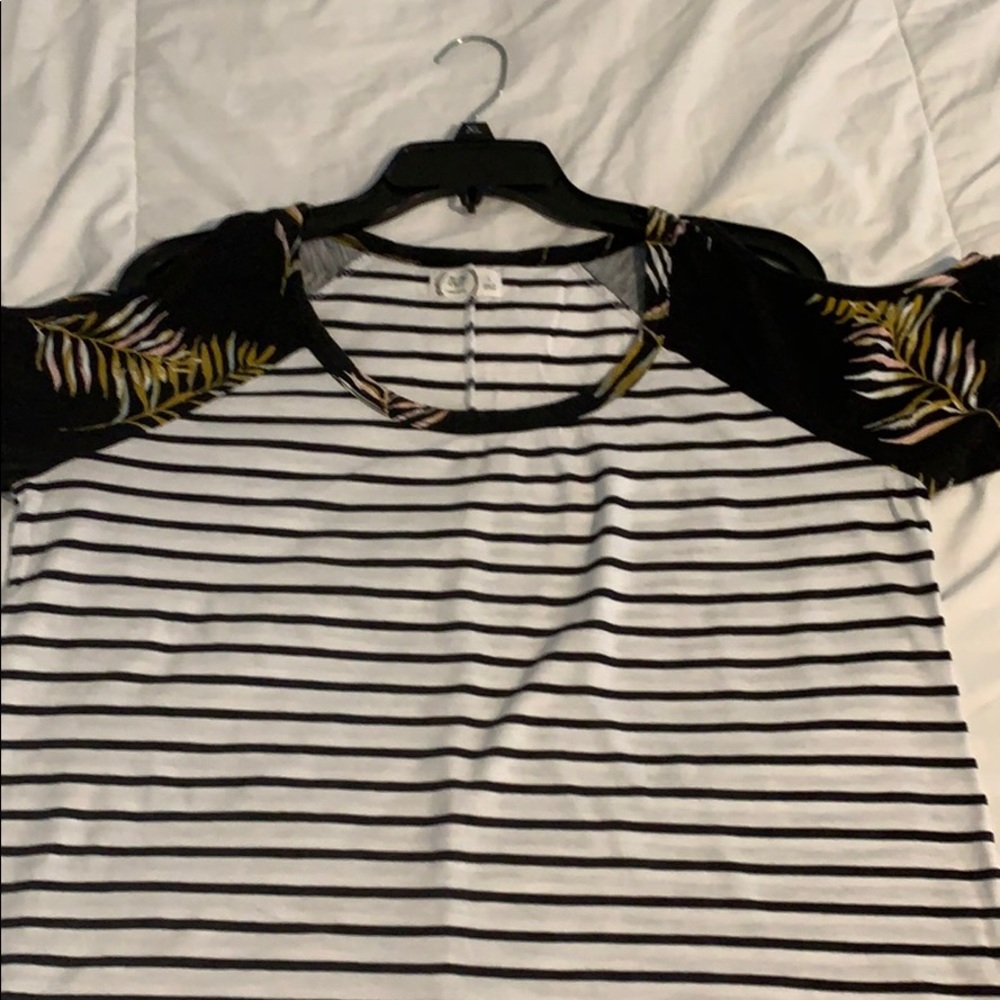 Maurices.  Size LG women’s top